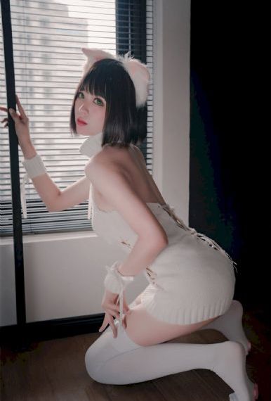 年轻的嫂子观看