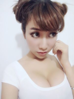 亚洲18国产学生在线观看