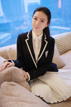 扒开黑女人的p大荫蒂