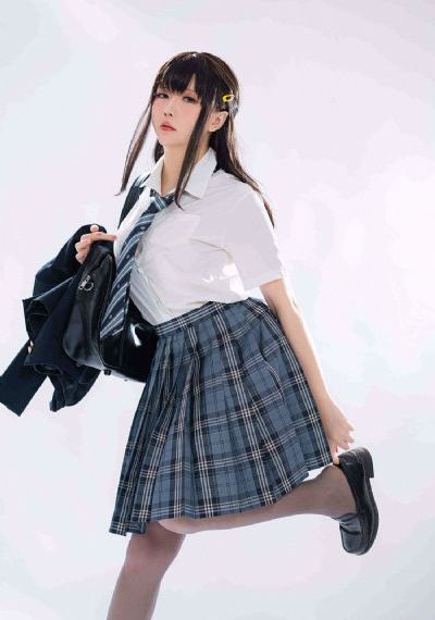 理发店强4