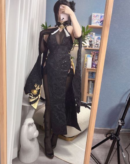 韩素希《以吾之名》
