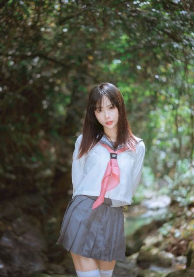 美丽的他电影