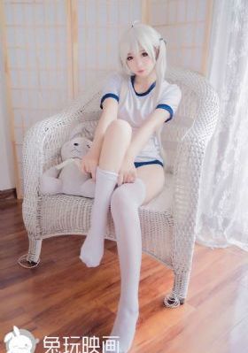 女机械人电影
